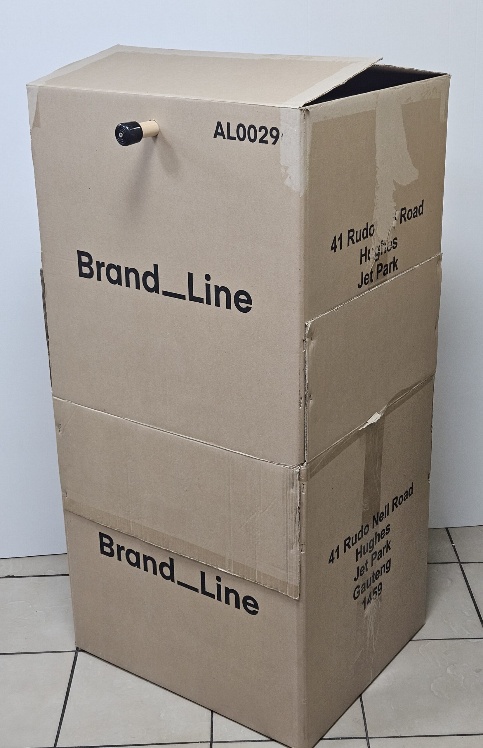 Hanger Box RECYCLED DW PRE ORDER
